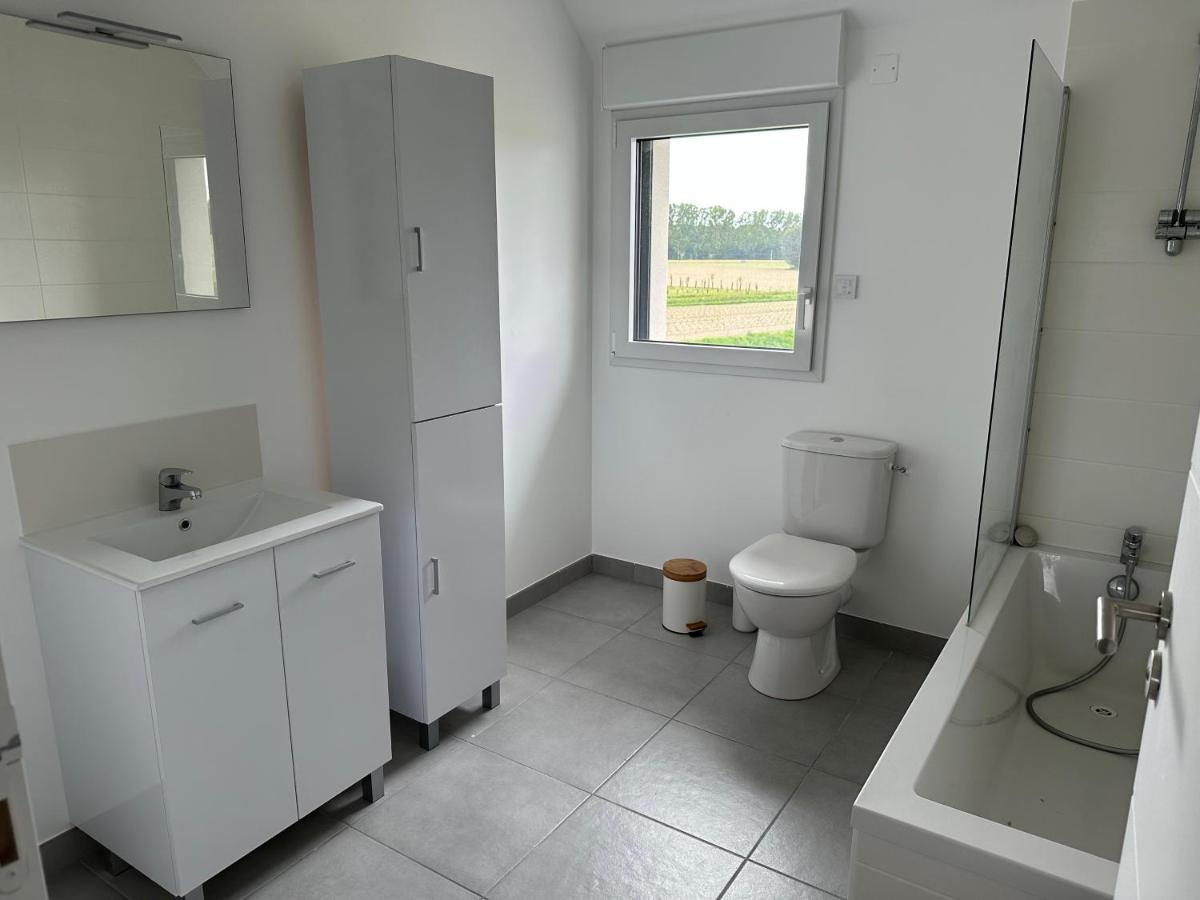 Maison Avec Jacuzzi 1-8 Pers A 10 Mn De St Malo แซงต์-เมลัวร์-เดส์-ซงด์ ภายนอก รูปภาพ