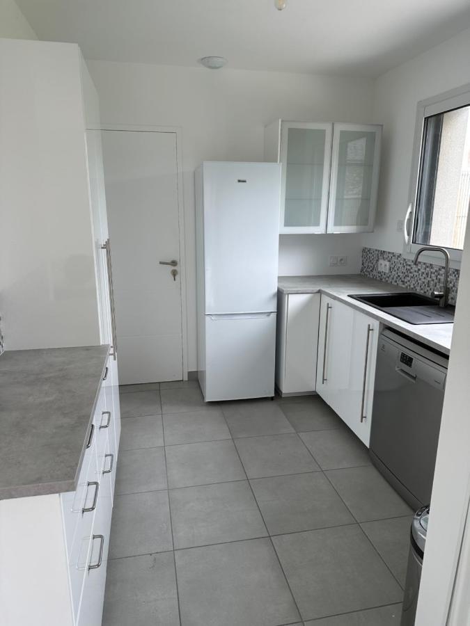 Maison Avec Jacuzzi 1-8 Pers A 10 Mn De St Malo แซงต์-เมลัวร์-เดส์-ซงด์ ภายนอก รูปภาพ